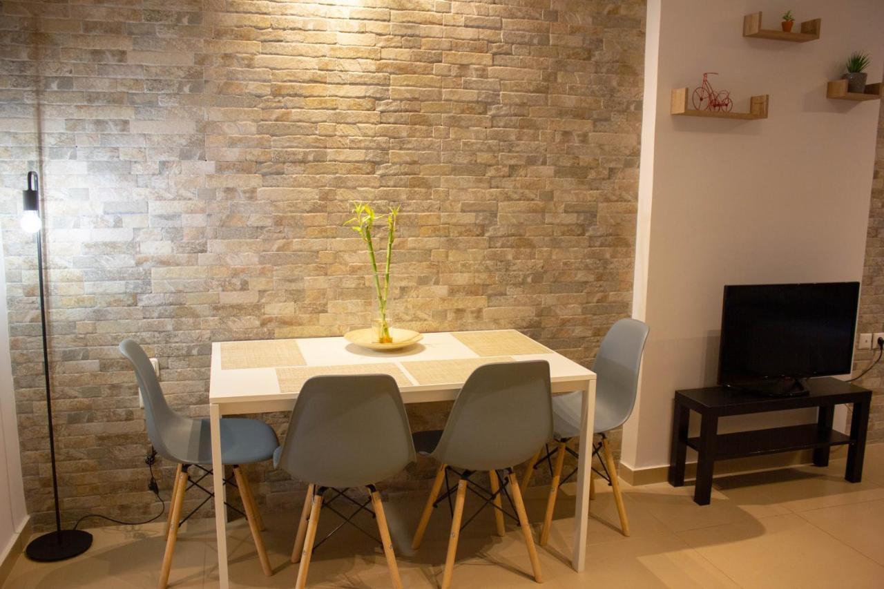 Cozy Studio In Central Glyfada Athen Exterior foto